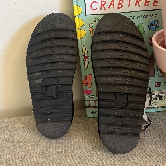 Dr. Marten white Voss II platform sandals Size 8 - Picture 7 of 12